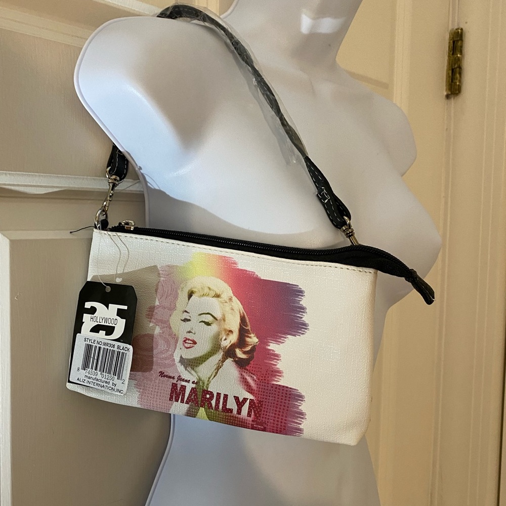 Marilyn Monroe small shoulder bag. NWT